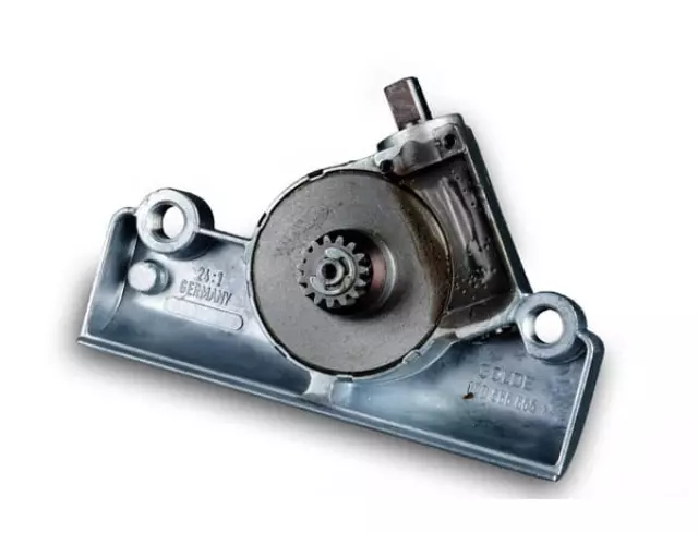 Gear for flat motor on electric sliding roof for Porsche 911, 964 and 993 - Porsche (911-564-601-01)