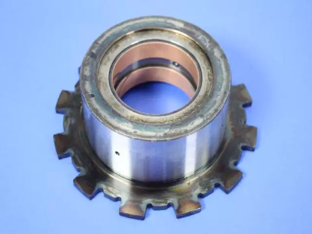 Follow Shaft - Mopar (68019878AA)