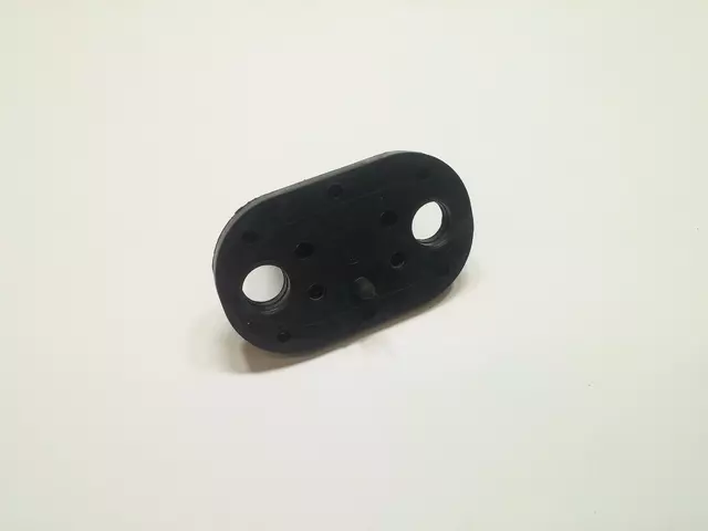 Lift Gate Bumper - Subaru (63112AL020)