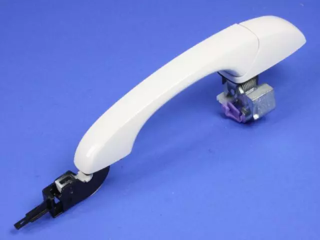 Exterior Door Handle, Right - Mopar (1MW30SW1AE)