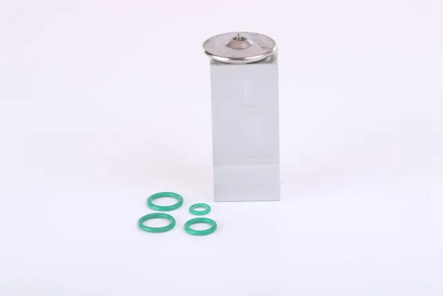 999385 - : Nissens A/C Expansion Valve for NISSENS Image