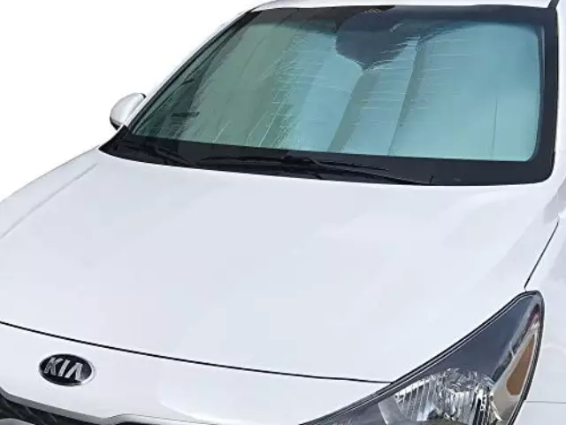 H9F08AU000 - Interior: Windshield Sunshade for Kia: Rio Image