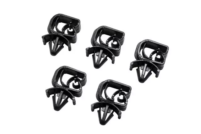 92147519 - : Multi-Purpose Clip for GM Image
