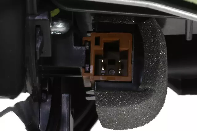 19318086 - : AC &amp; Heater Assembly for GM Image