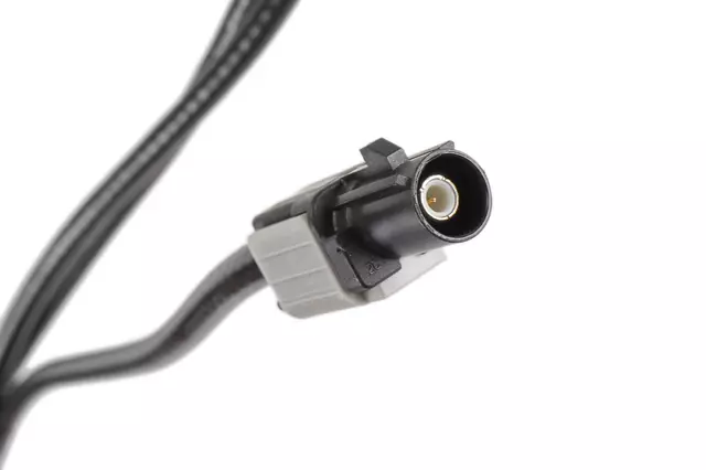 84896025 - : F Cable for GM Image