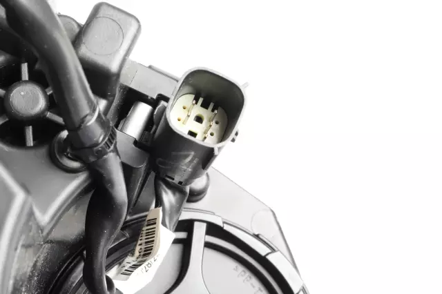 84680166 - Electrical: Headlamp Assembly for Chevrolet: Malibu Image