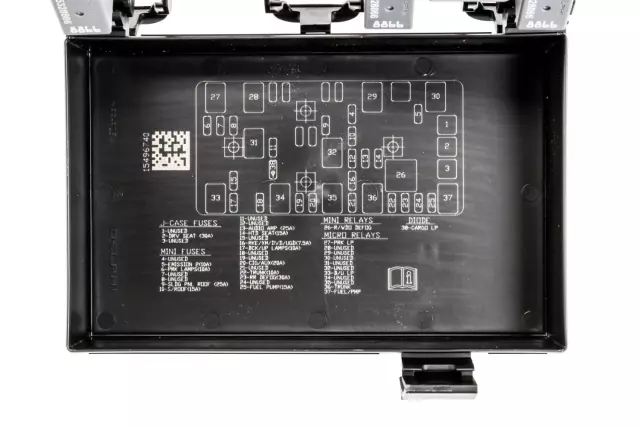 Body and Tail Lamp Wiring Harness Junction Block - GM (15291748)