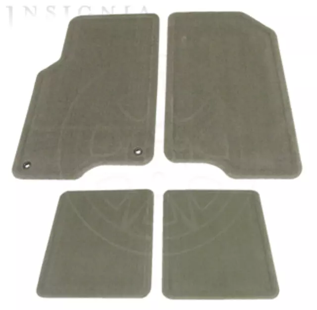 15290071 - Body: Floor Mats - Custom Carpet - Gray for Chevrolet: Equinox Image