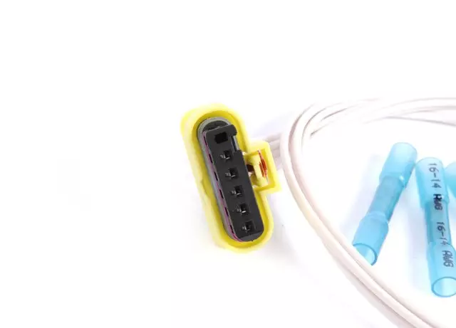 19300377 - : Multi-Purpose Pigtail Kit with Splices for GM Image