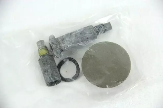 UD751J3AA - Body: Armrest for Chrysler: Town &amp; Country | Dodge: Caravan, Grand Caravan Image