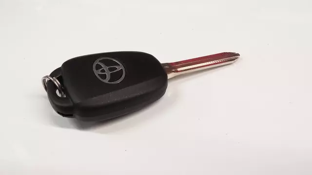 890700R120 - : Keyless Entry Transmitter for Toyota Image