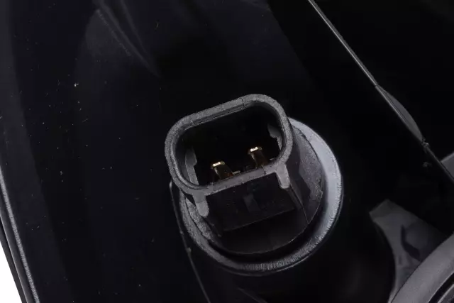 2008-2009 Buick LaCrosse - Passenger Side Headlamp Assembly - GM (25942065)