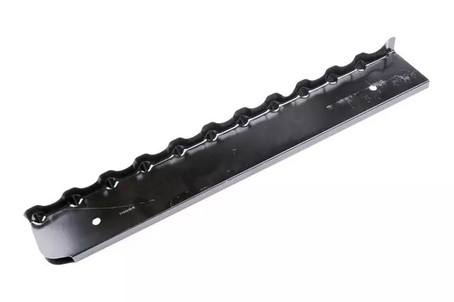 Passenger Side Underbody Rear Side Rail Bracket - GM (23497983)