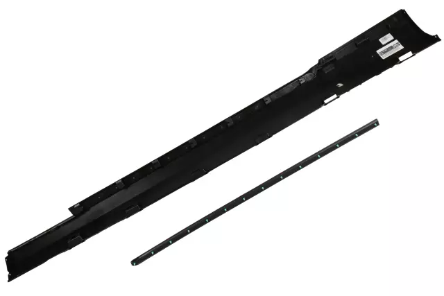 92245274 - : Rocker Panel Molding for GM Image