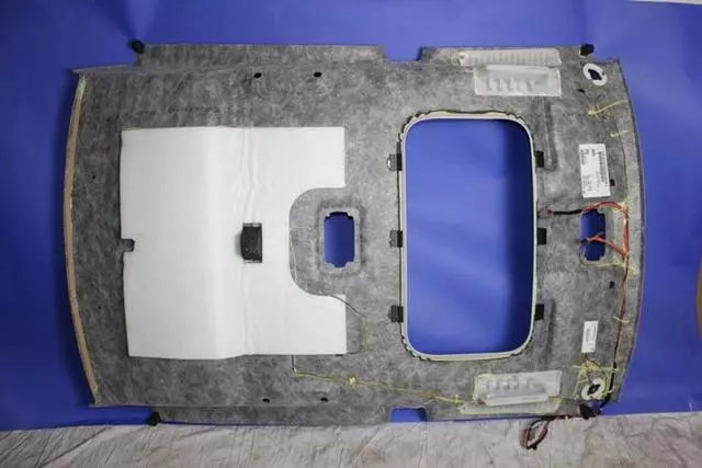 Headliner - Mopar (1MG861W1AA)