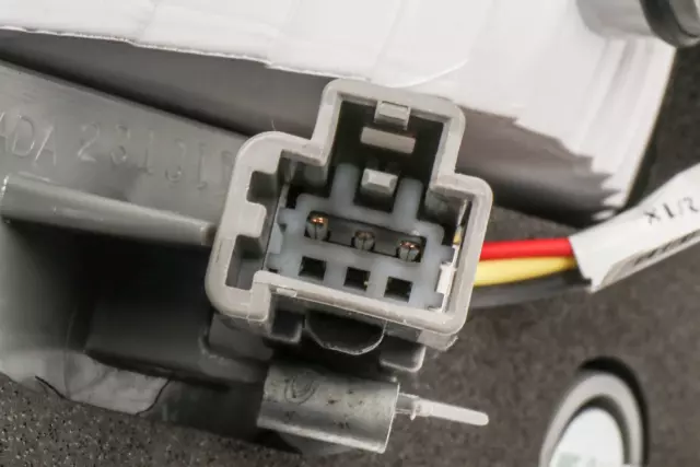 Rear Combination Lamp - GM (23507293)