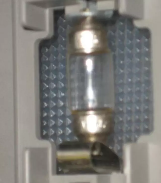 Dome Light - Toyota (81240-02030-B1)