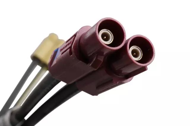 Instrument Panel Antenna Coax Cable - GM (84722387)