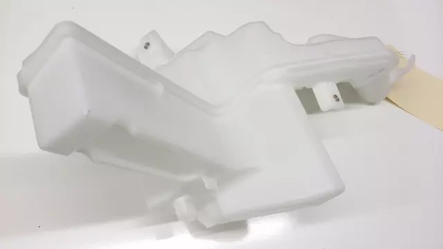 3C8955453C - : Washer Reservoir for Volkswagen: CC Image