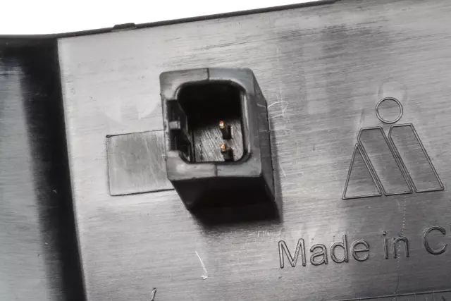 Front Side Clearance Lamp Lens - GM (23444106)