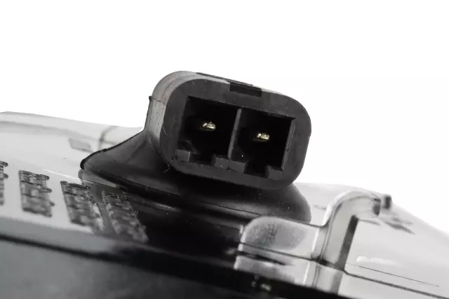 19120868 - Body: Lens for Buick: Rainier | Chevrolet: Trailblazer, Trailblazer EXT | GMC: Envoy, Envoy XL Image