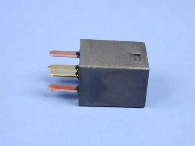 8627A008 - Electrical: Horn Relay for Chrysler: Sebring | Dodge: Stratus Image