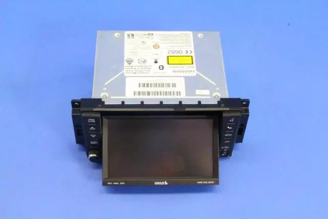 AM/FM/DVD/HDD/Nav/Sdars Radio - Mopar (5091647AE)