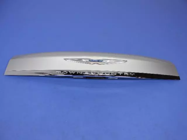 Lift-Gate Handle - Mopar (1UT62WS2AA)