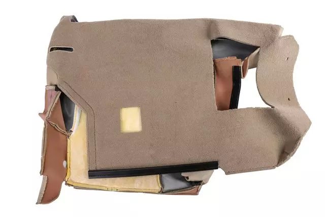 20800296 - Body: Seat Back Cushion Cover for Cadillac: CTS Image