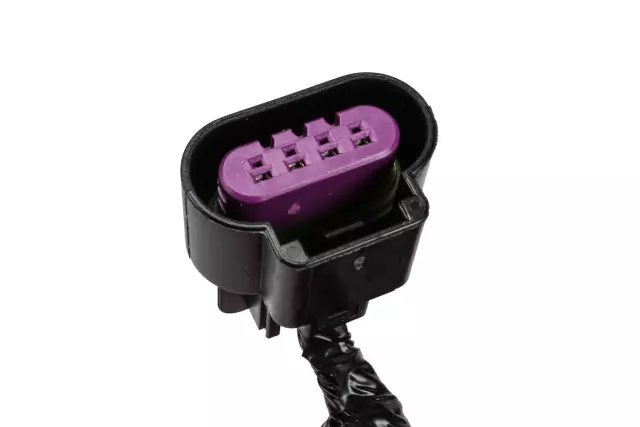 Driver Side Tail Lamp Assembly - GM (22739263)