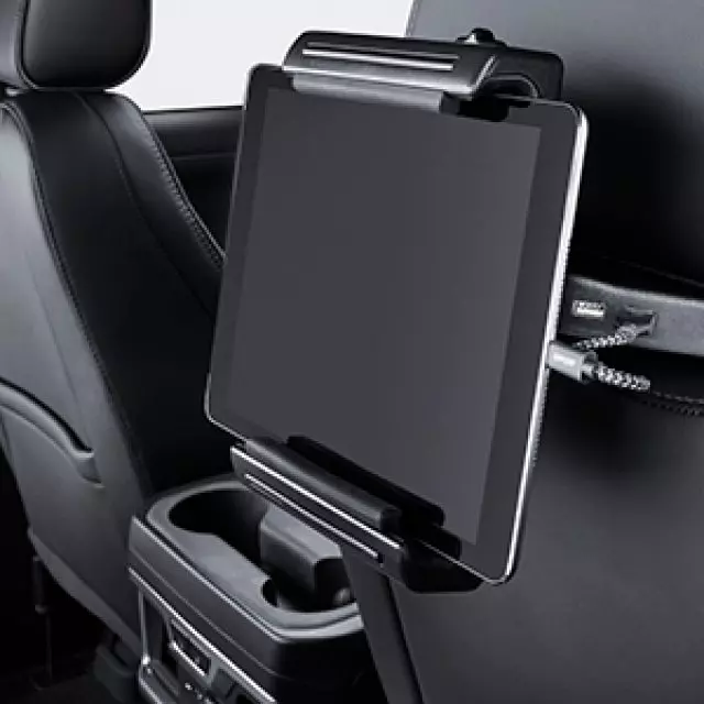 Tablet Holder, Integrated Power - GM (84068618)