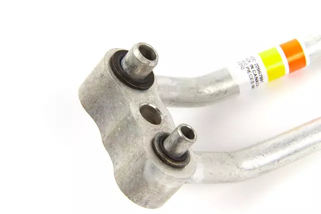 Acdelco™ A/C Refrigerant Hose Adapter - GM (1534661)