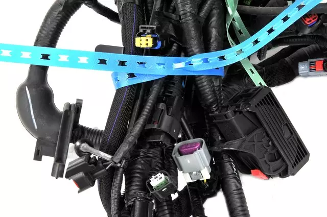 Headlamp Wiring Harness - GM (84117074)