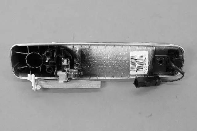 Exterior Door Handle, Right - Mopar (1UJ881JAAF)