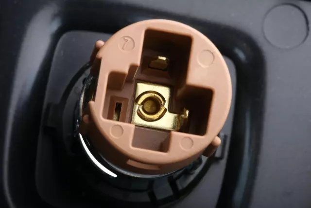 Grand Momiji Front Floor Console Trim Plate - GM (84092078)