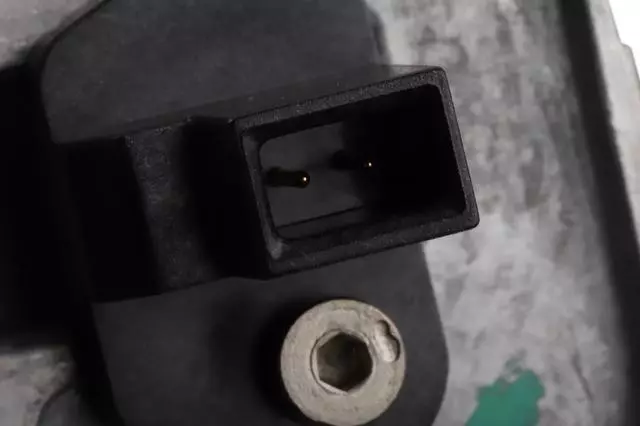 Cable Assembly Cover - GM (22809786)