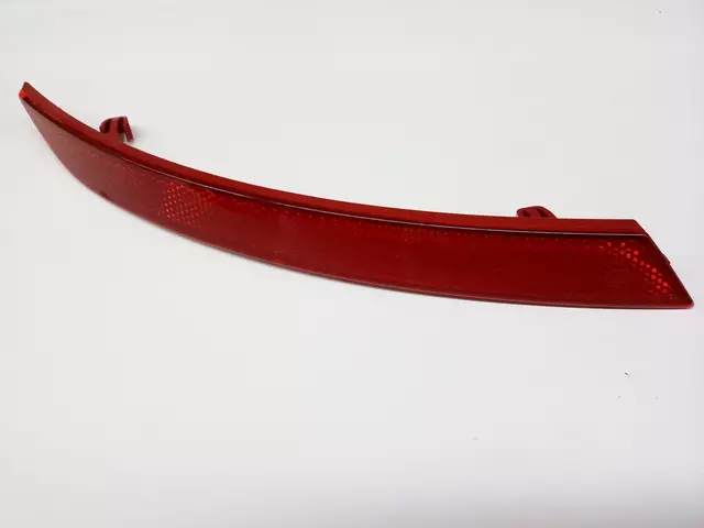 3C8945106B - Body: Reflector for Volkswagen Image