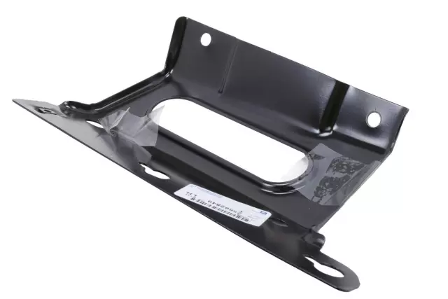 Front Driver Side Fender Rear Lower Reinforcement - GM (25662849)