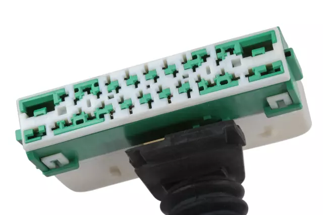 Forward Lamp Wiring Harness - GM (84317706)