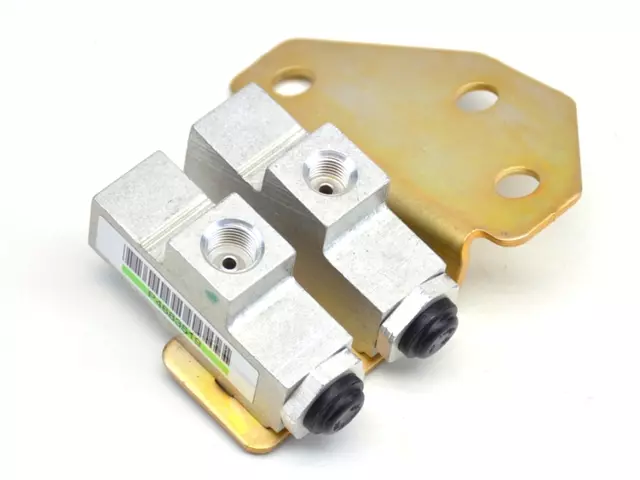 4683519 - Brakes: Pressure Metering Valve for Chrysler: Grand Voyager, Town &amp; Country, Voyager | Dodge: Caravan, Grand Caravan Image