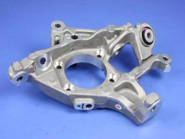 Rear Knuckle, Left - Mopar (68258483AB)