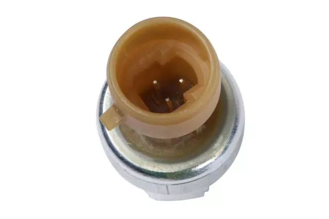 A/C Refrigerant Pressure Sensor - GM (13587698)