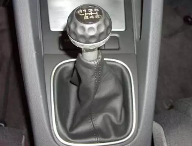 Golf Ball 6-Speed Shifter - Volkswagen (1K0-064-285-G)