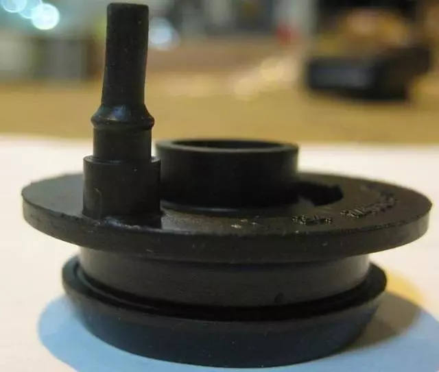 8846728050 - HVAC: Condenser Assembly Upper Insulator for Lexus: GX460, GX470 Image