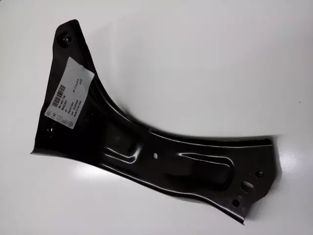 Front Bracket - Volkswagen (561-821-136)