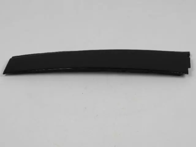 Montant B Applique, Côté Droit - Mopar (05288838AJ)