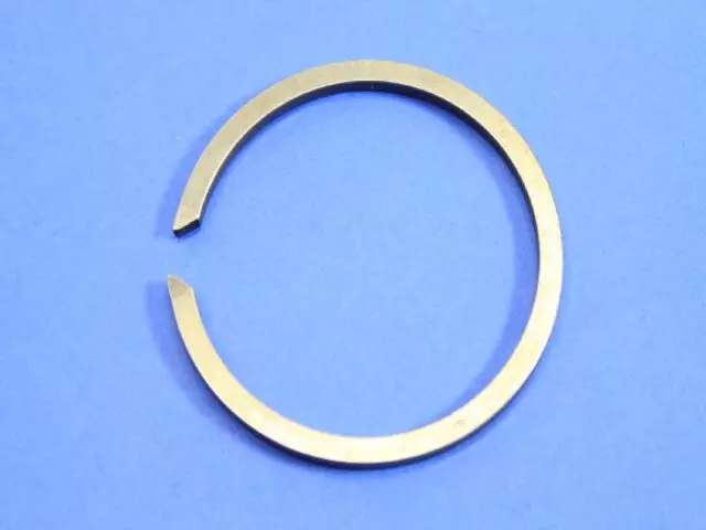 5098799AA - NSG370; 6-Speed; Manual Transmission: Snap Ring for Chrysler: Crossfire | Jeep: Wrangler, Wrangler JK Image