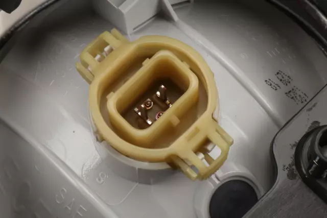 2015-2019 Chevrolet - Front Driver Side Fog Lamp Bezel - GM (23118954)