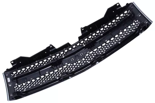 19303978 - : Bright Chrome Front Grille with Bowtie Emblem for Chevrolet: Silverado 1500 Image