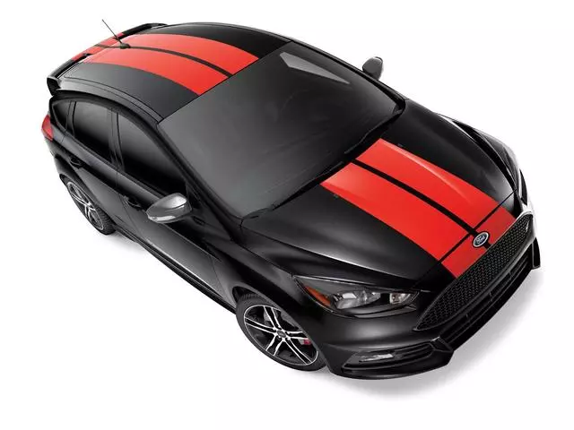 F1EZ5420000AA - : Over The Top Stripe - Seat - Red for Ford: Focus Image